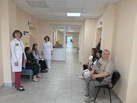 Вице-спикер Госдумы отметила уникальные методики поддержки саратовских семей